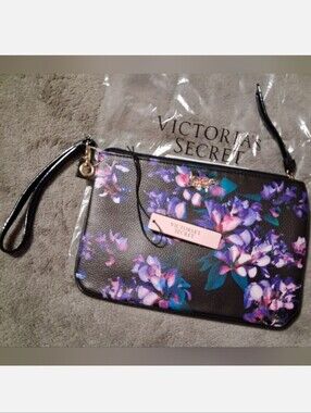 Victoria's Secret Wristlet Clutch Pouch Purple/Pink Floral Zip NWT